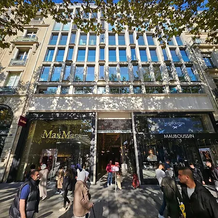 Urban Flat 129 - Sublime Art Champs-elysees * Parigi
